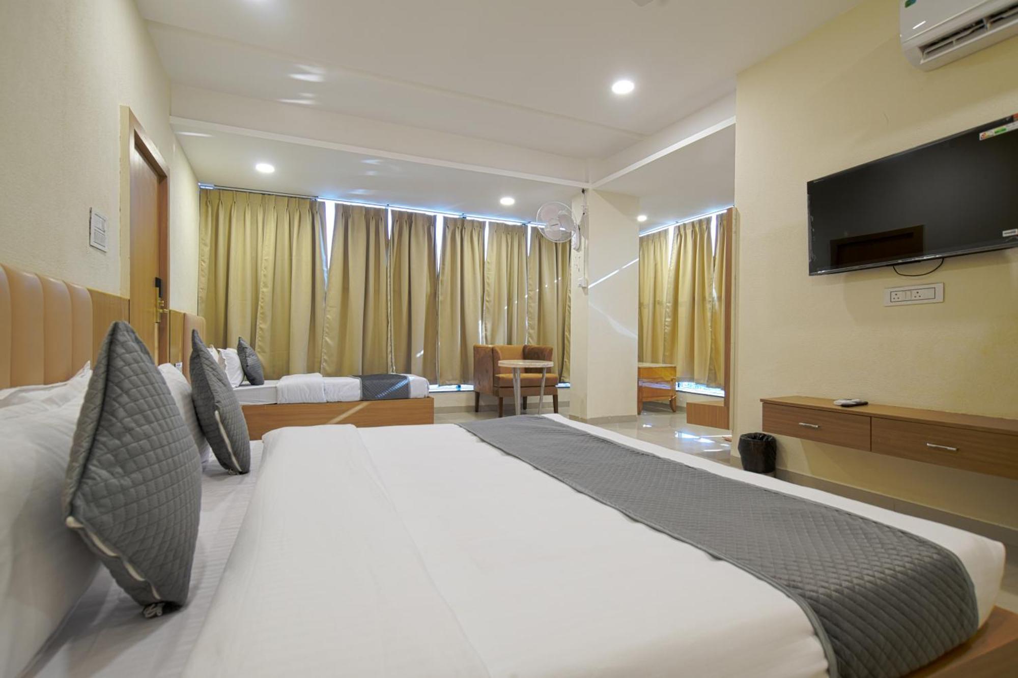 Hotel Shivlok Ujjain Ruang foto
