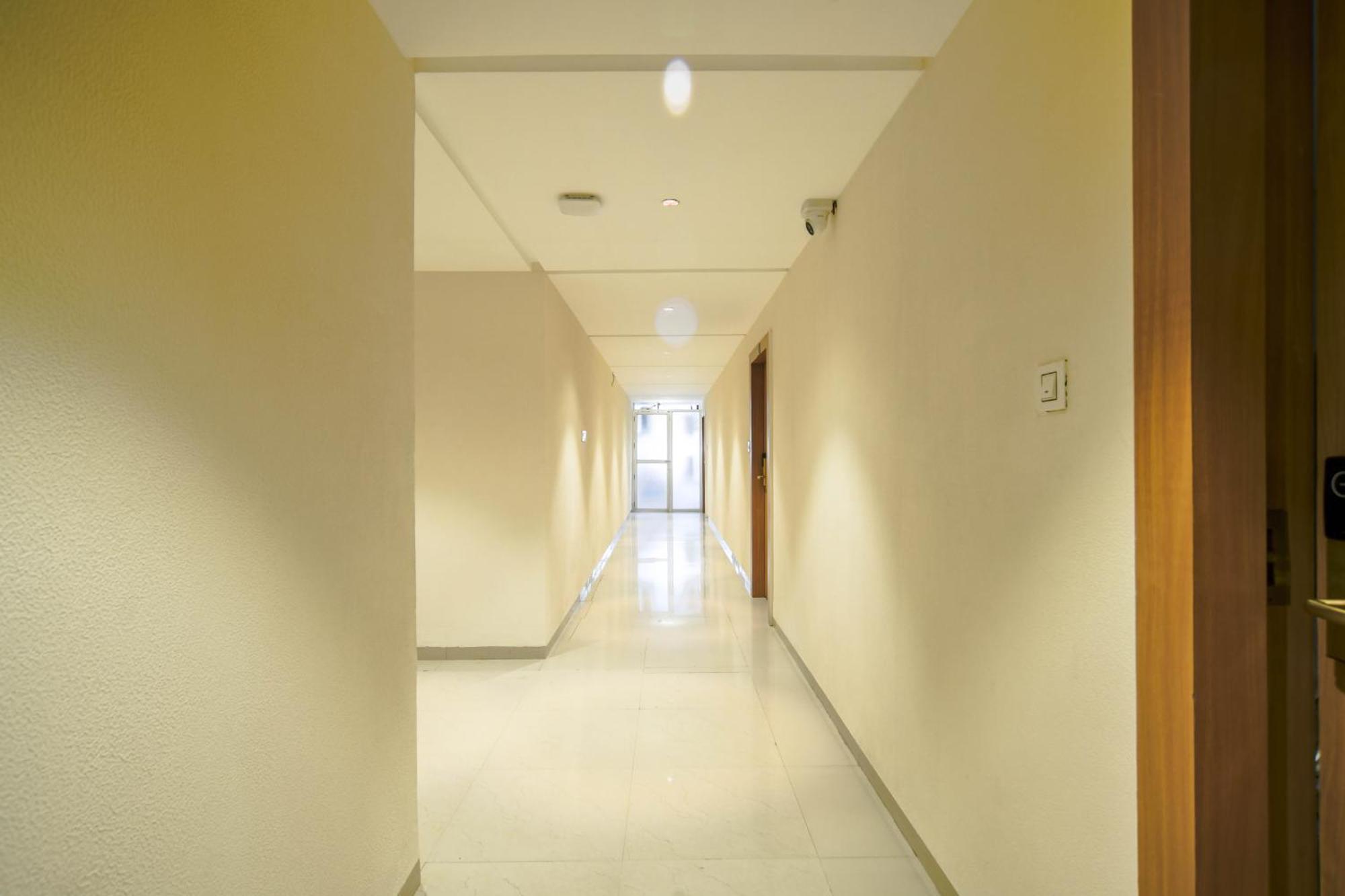 Hotel Shivlok Ujjain Bagian luar foto